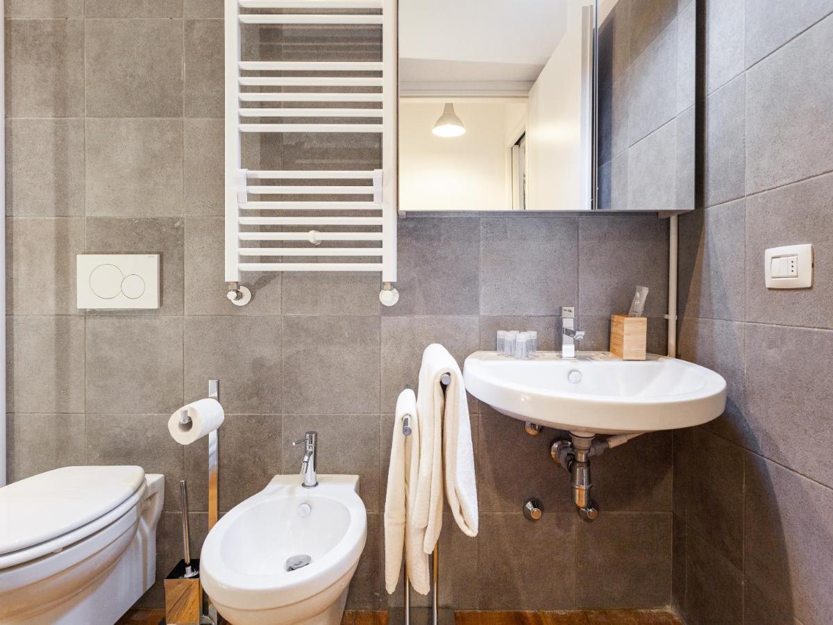 Easyhomes - Central Station Milan Luaran gambar